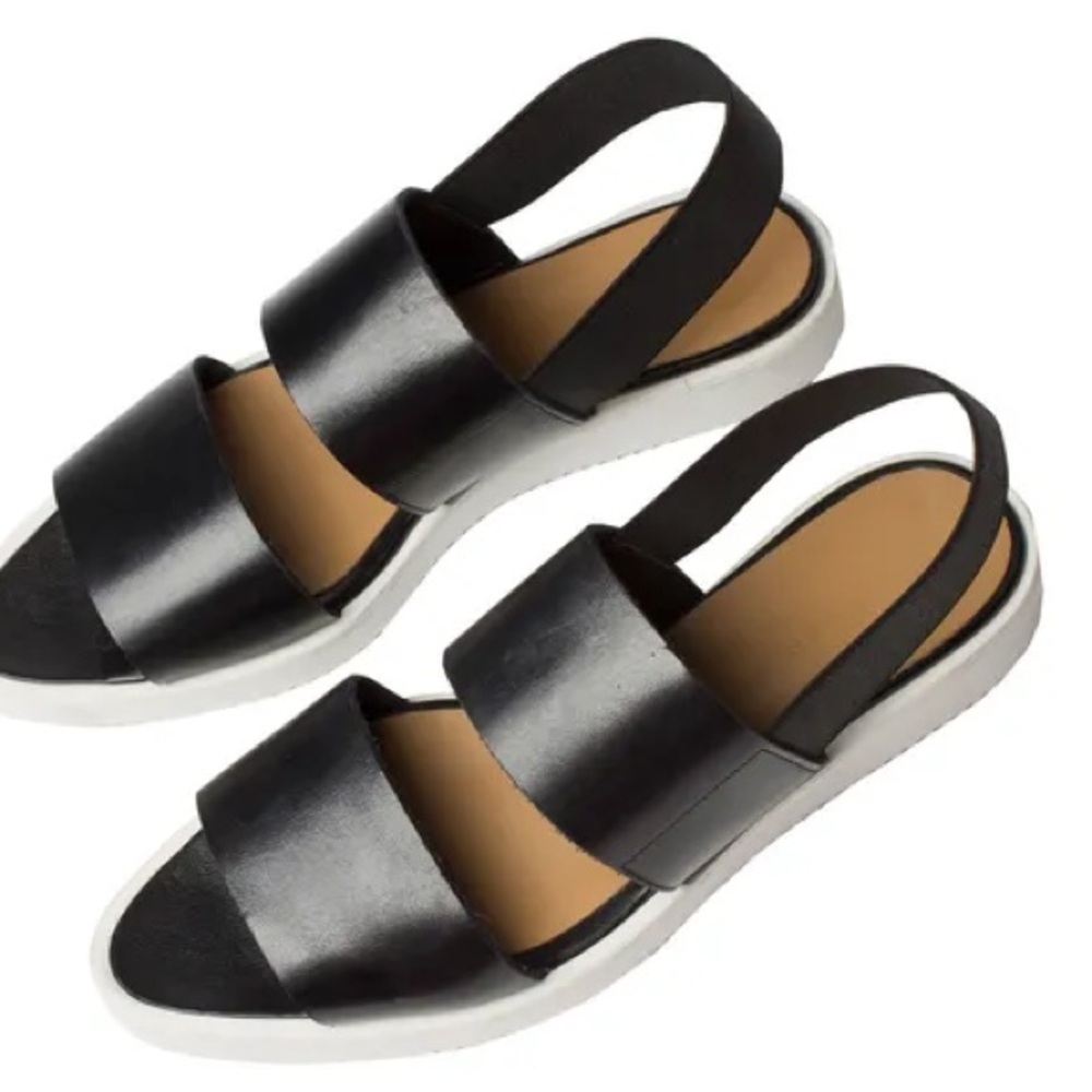 Everlane black leather street sandal